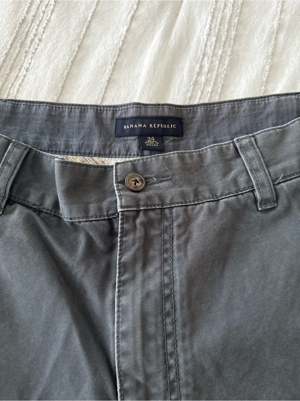 Banana Republic Men's Gray Cargo Shorts